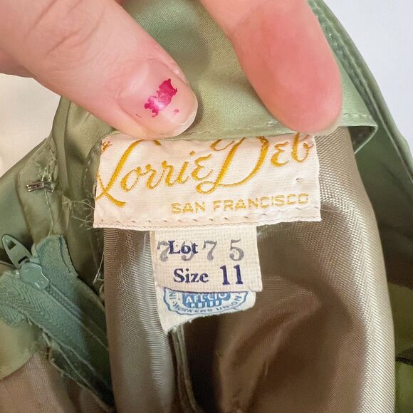 Vintage 1960s Green A Line Dress Bow Back Satin Knee Length Women's Size 11 - Picture 5 of 8